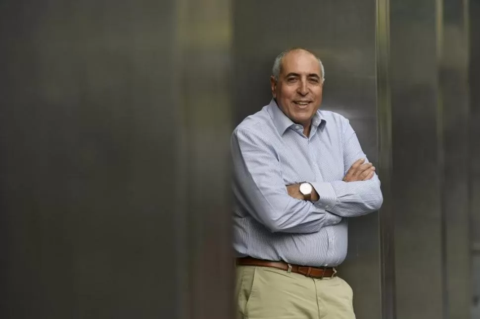 ECOS. Sierra dice que los chicos de hoy buscan respuestas en hechos del 68. telam 