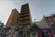 Una joven murió al caer del cuarto piso de un edificio de Congreso al 800