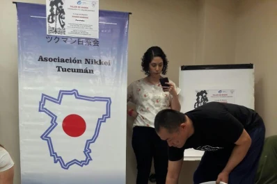 La caligrafía es un viaje interno a través de la tinta