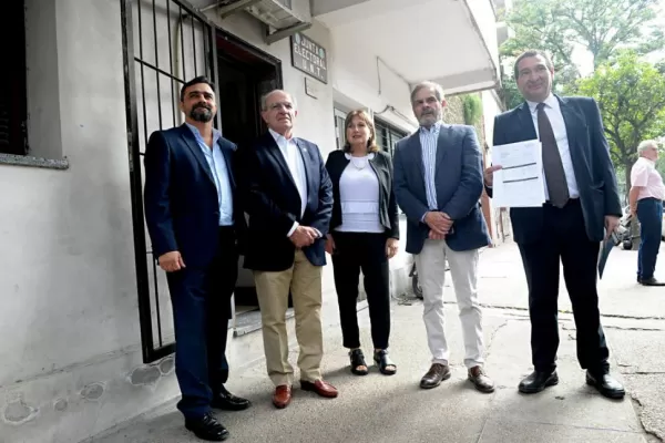 García-Pagani, la lista “oficial” que anuncia su propia impronta