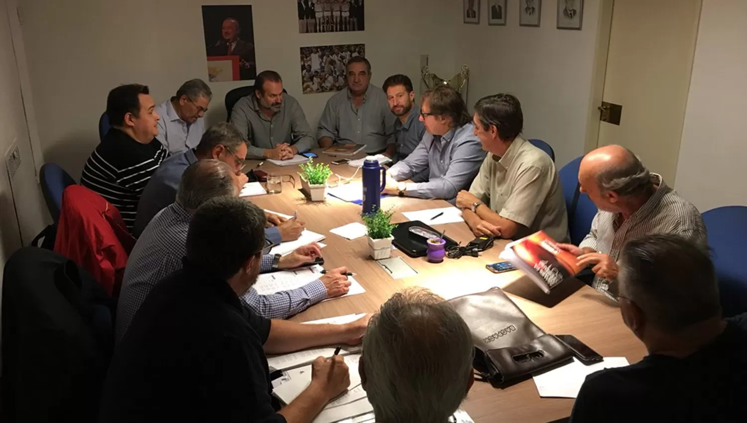 Esta semana, Federico Susbielles presentó un informe de gestión ante el Consejo directivo de la CABB.
FOTO TOMADA DE PRENSA CONFEDERACIÓN ARGENTINA DE BASQUETBOL.