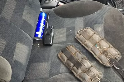 Tenía un inhibidor de alarmas e intentó huir de la Policía, pero lo atraparon luego de una persecución