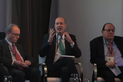 Las ganancias de los bancos bajaron durante febrero