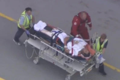 Un surfista argentino se peleó a golpes con un tiburón: está internado