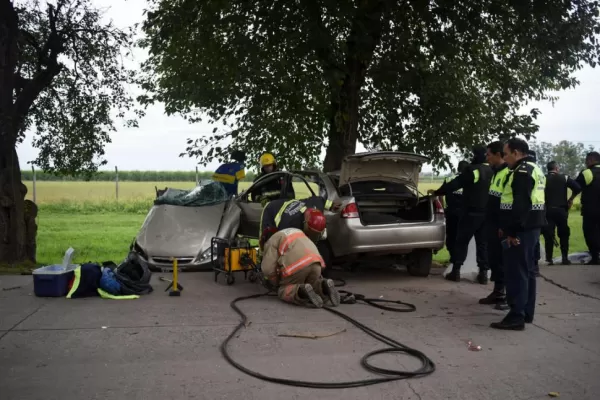 Tragedia en Cruz Alta: “no entiendo qué les pasó; no hay marcas de frenadas”