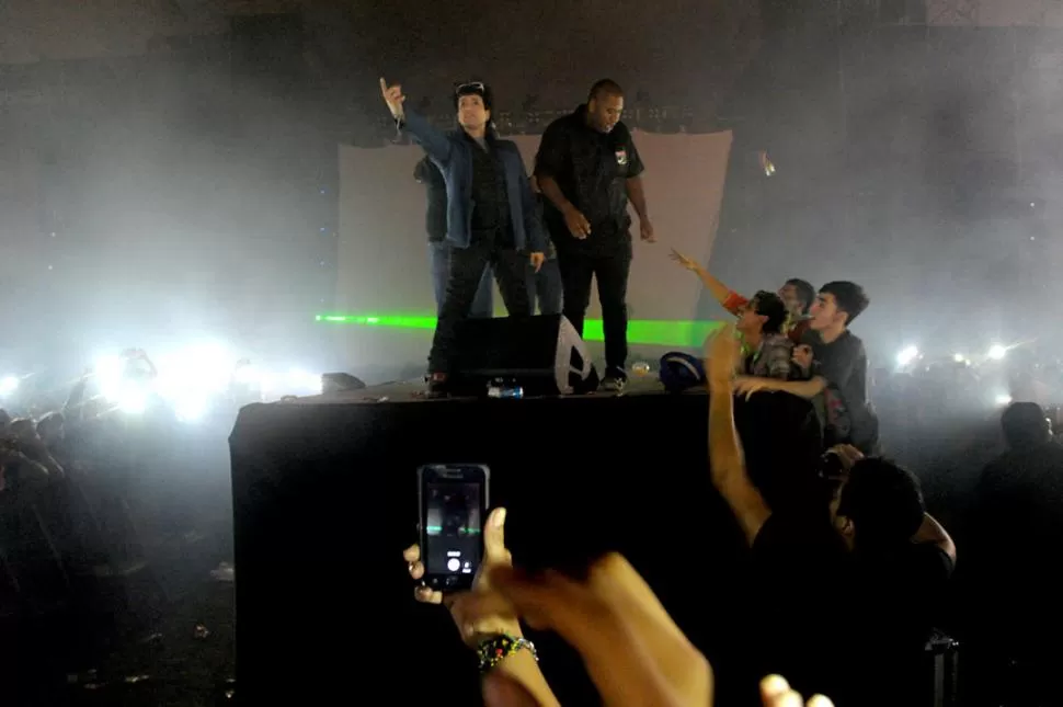 DEMASIADO TARDE. Álvarez en el escenario, cuando ya no había qué hacer. la gaceta / foto de franco vera 