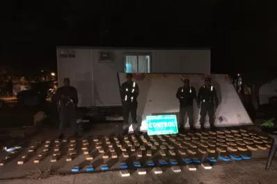 Quería llegar a Tucumán como bagayero, pero el encontraron más de 100 kilos de droga