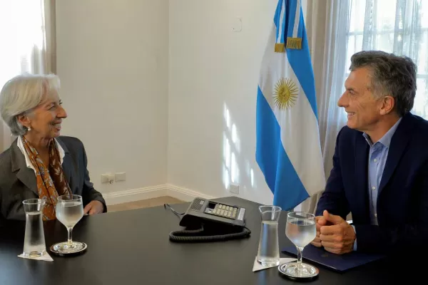 El FMI subió la estimación de inflación en Argentina a 19,2% y bajó la de crecimiento a 2%