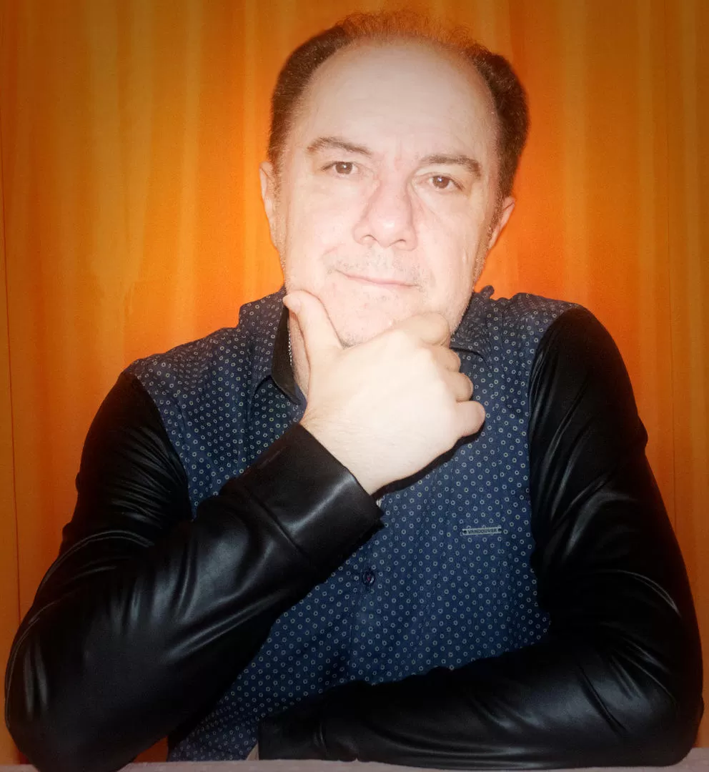 CREADOR Y PRODUCTOR. Juan Baena visita frecuentemente Tucumán en busca de cantantes jóvenes. 