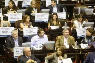 La oposición no pudo conseguir quórum y cayó la sesión por suba de tarifas