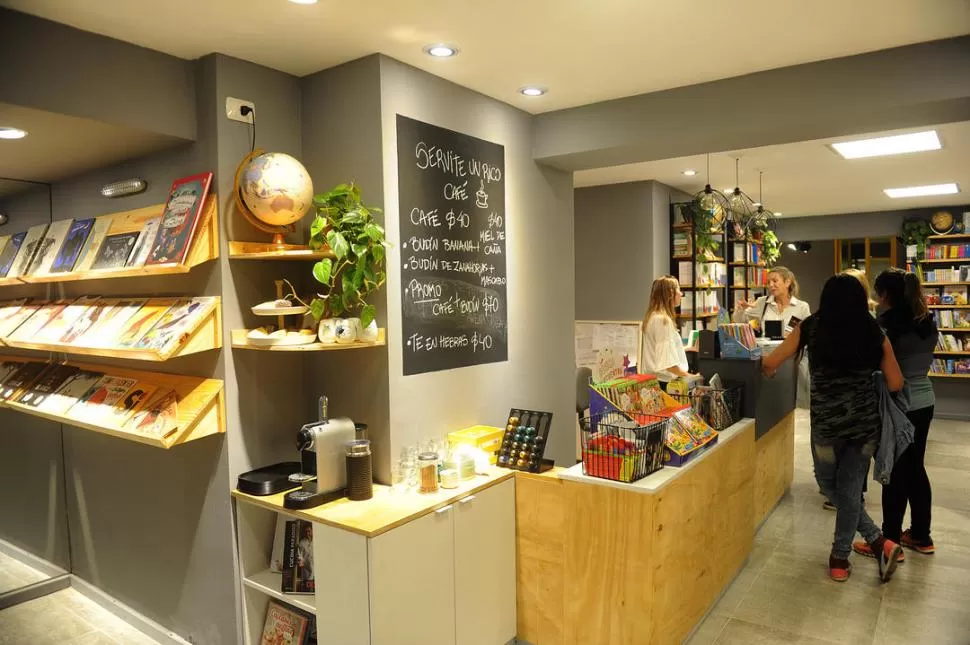 NUEVO PÚBLICO. El espacio apunta, en especial, a los menores de 18 años. LA GACETA / FOTOS DE HÉCTOR PERALTA.-