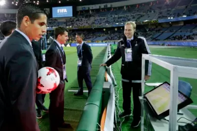 Durante el Mundial de Rusia, la FIFA explicará las decisiones de VAR en las pantallas de los estadios