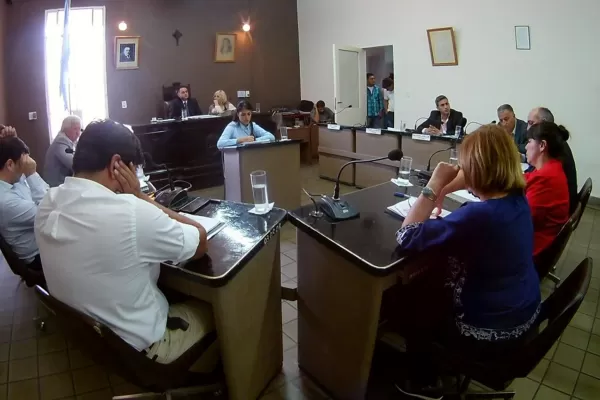 El Concejo de Concepción aprobó sólo el Pacto Sueldo y dejó a Sánchez sin fondos para obras