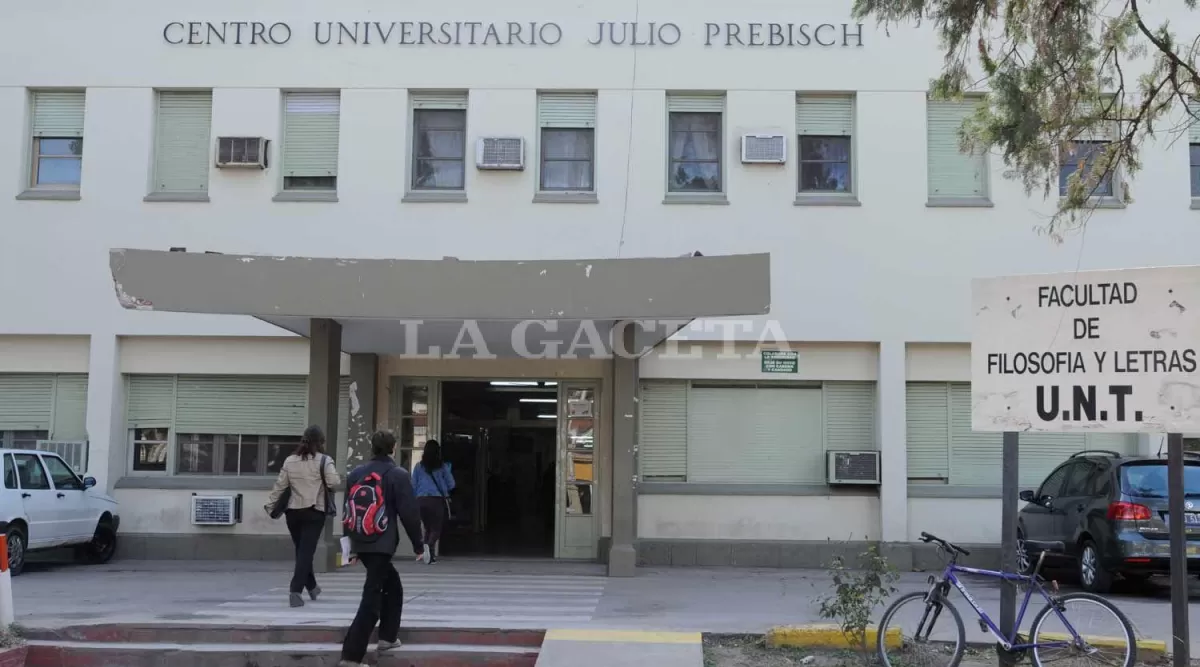 “No pienso volver a la facultad por un tiempo”, dijo la estudiante abusada