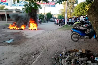 Protesta, indignación y tensión en una escuela de Alderetes por un presunto caso de abuso