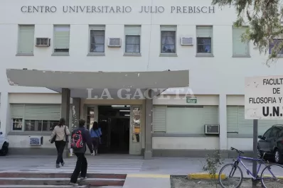 “No pienso volver a la facultad por un tiempo”, dijo la estudiante abusada