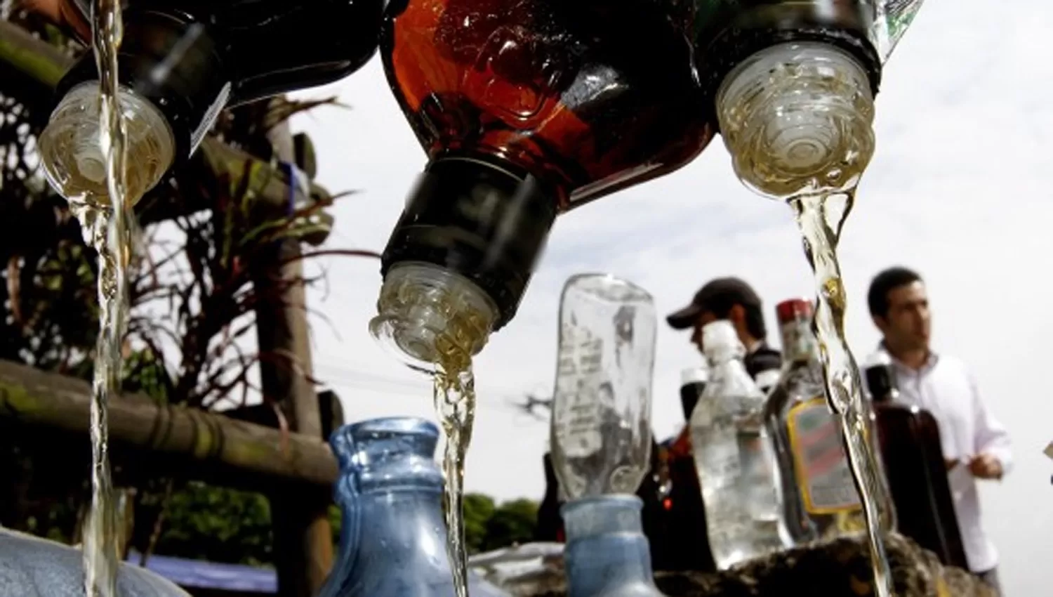 BEBIDAS INCAUTADAS. FOTO TOMADA DE ELCOLOMBIANO.COM