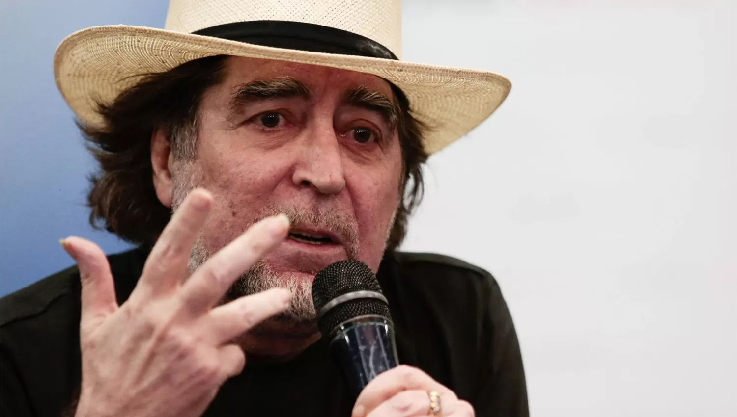 JOAQUÍN SABINA. No es la primera vez que el cantante es hospitalizado. FOTO TOMADA DE ELPAIS.COM