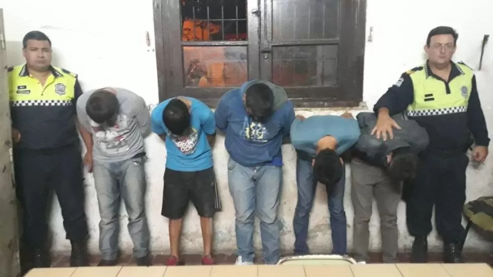 PERSECUCIÓN Y ARRESTOS. Tras un robo en una casa del barrio Lola Mora.  