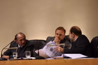 Una comisión no trata expedientes desde noviembre