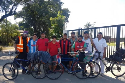 La pasión también viaja en bicicleta
