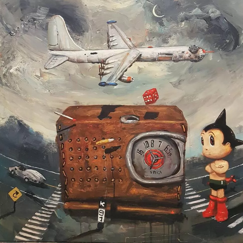 DESDE EL PASADO. Una radio antigua, portátil, protagoniza la pintura. 