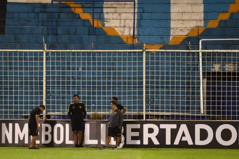 PRUEBA DE CARÁCTER. Farías y su The Strongest quieren demostrar que el “Tigre” puede jugarle de igual a igual en cualquier cancha, no importa si es en el llano. la gaceta / foto de diego aráoz 