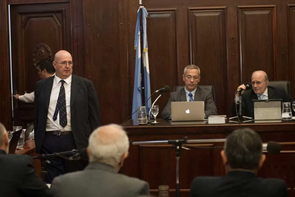 AUDIENCIA. Vázquez Carranza (izquierda) rechazó ser parte del Programa de Protección de Testigos.  la gaceta / foto de jorge olmos sgrosso