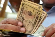 El dólar volvió a subir y abrió en $21,20