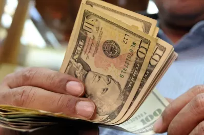 La cotización del dólar abrió estable luego del supermartes