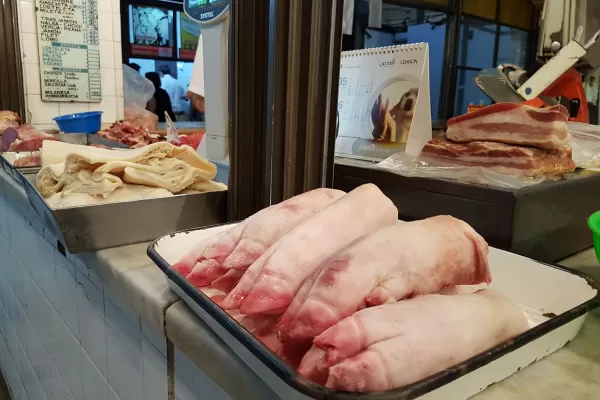 El asado le gana la pulseada al locro en la previa de los festejos por el Día del Trabajador