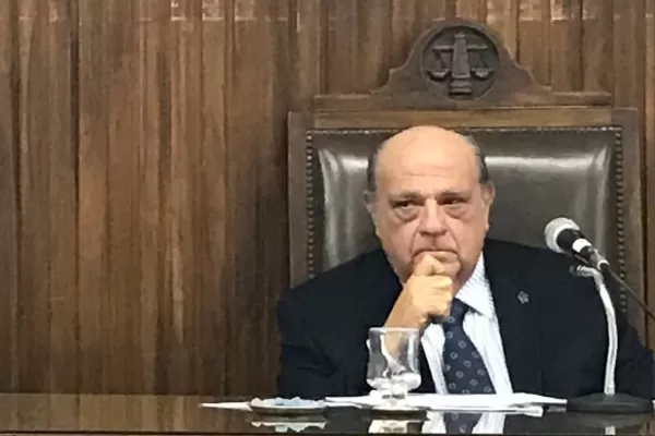 “Faltan jueces y, encima, inventan leyes contra motochorros sin saber dónde los meterán”