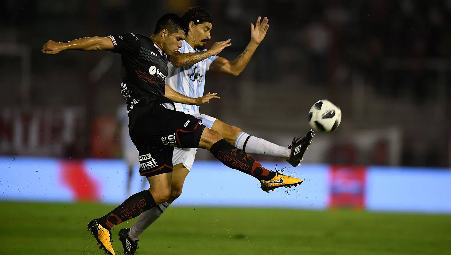 Blanco había marcado el empate para Atlético. FOTO DE IGNACIO IZAGUIRRE (ESPECIAL PARA LA GACETA)