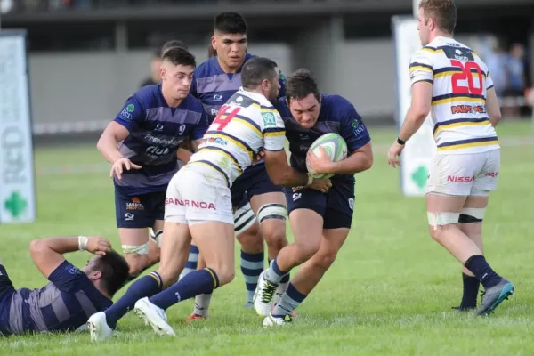 Universitario consiguió el triunfo ante Lawn Tennis