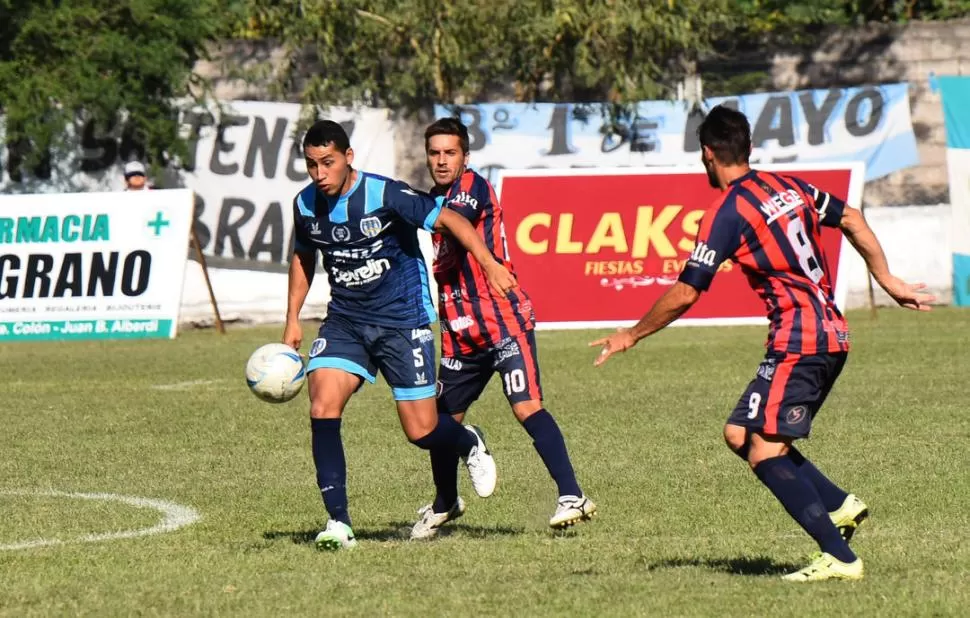 EN BUSCA DE UN SUEÑO. En el partido de ida ante los salteños de Villa San Antonio, jugado en Juan Bautista Alberdi, Marapa venció 1 a 0. Debido a que no rige la ventaja deportiva ascenderá con el empate. la gaceta / foto de Osvaldo Ripoll (archivo) 