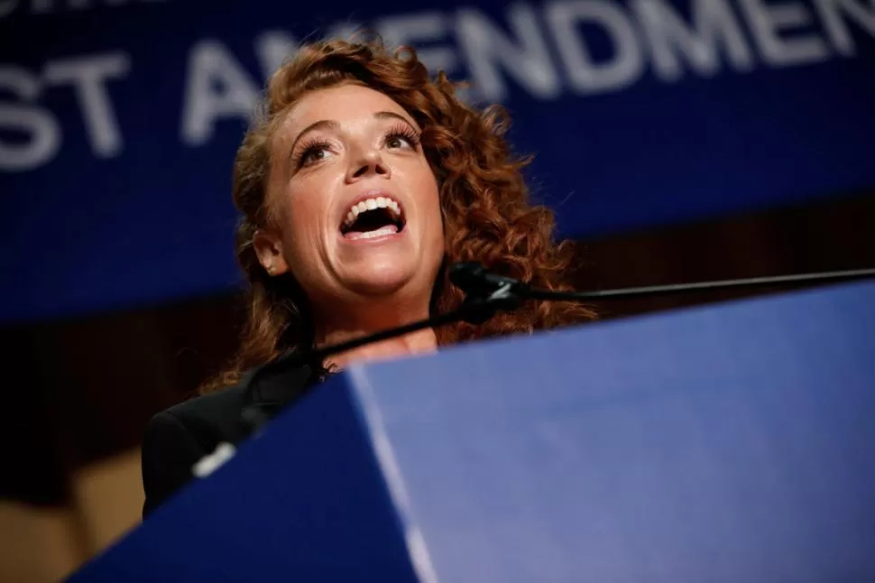 ÁCIDA. La comediante Michelle Wolf criticó sin filtros al presidente.  REUTERS