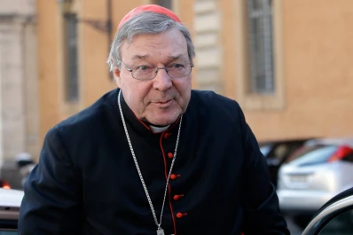 El ministro de Economía del Vaticano irá a juicio por abusos sexuales de niños en Australia