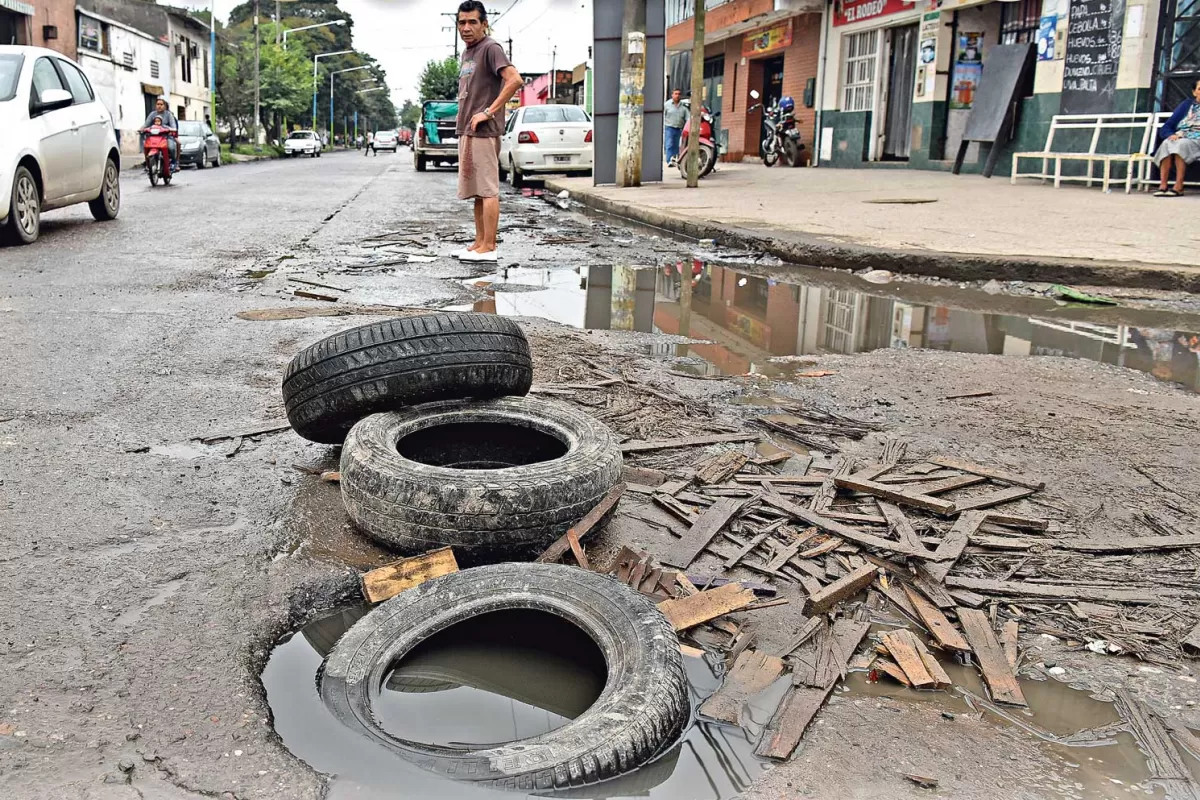 Diez cuadras de la avenida Silvano Bores en alerta roja