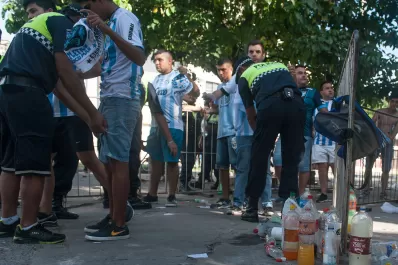 Guerra de clanes: habrá al menos 100 policías más que lo habitual para el partido entre Atlético y Peñarol