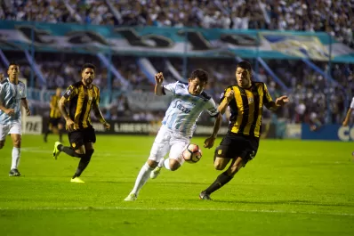 Así formarán esta tarde Atlético y Peñarol