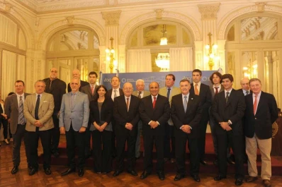 Persiste la mora en leyes de acceso a la información