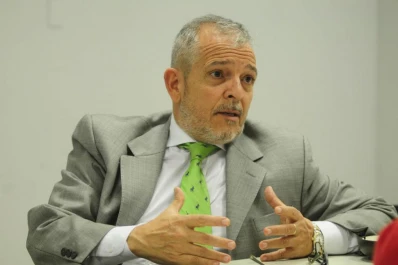 Un juez dice que la Legislatura se excedió al agravar la preventiva para arrebatadores