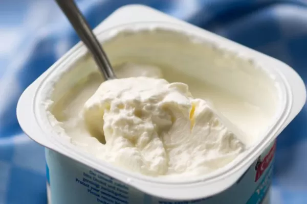 La Anmat prohibió el consumo de una marca conocida de yogures