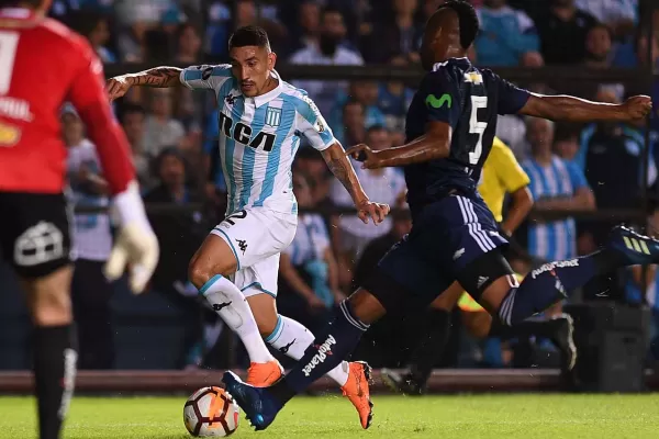 Racing le ganó a la U de Chile y selló su pase a octavos de final