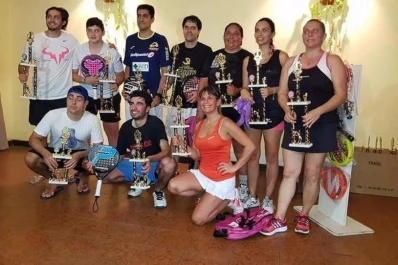 Se disputó la fecha impar en pádel