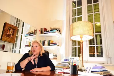 Tras reunirse en Olivos, Carrió está “tranquila”