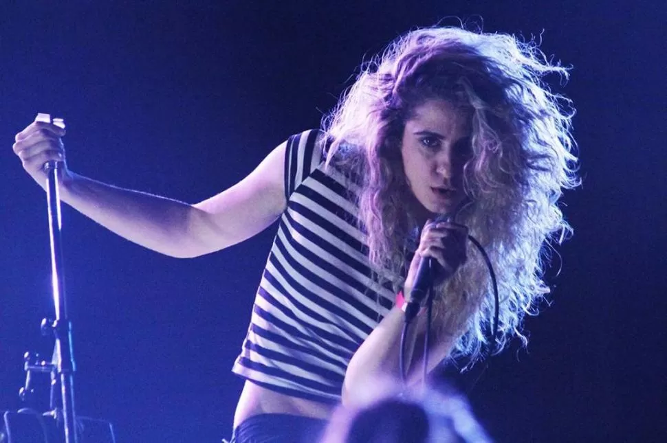 DEFINICIÓN. Bertoldi: “le canto a lo que me genera un cosquilleo interno”. Foto/ Luciano Billone