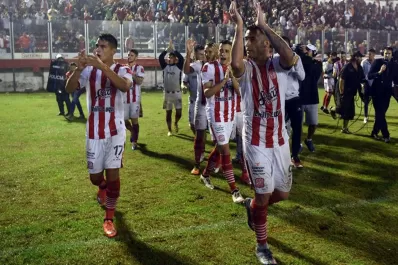 En un final para el infarto, San Martín consiguió el empate y avanzó a la semifinal