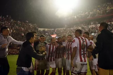 Al igual que en el Federal A, el “Santo” consiguió la clasificación cuando lo daban por muerto