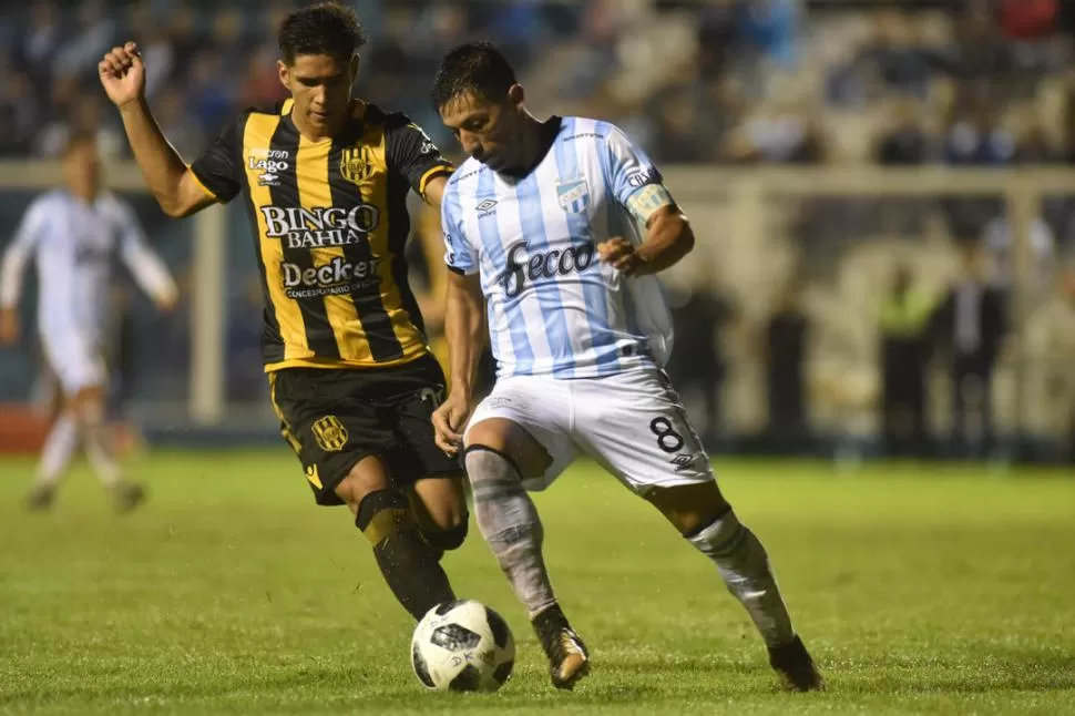 IMPORTANTE. Guillermo Acosta es uno de los pilares de Atlético, por su aporte y funcionalidad dentro de la cancha. la gaceta / foto de inés quinteros orio